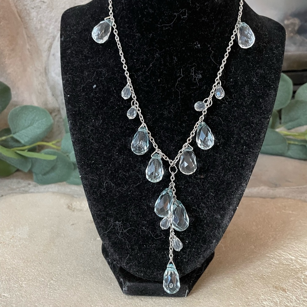 Crystal teardrop necklace